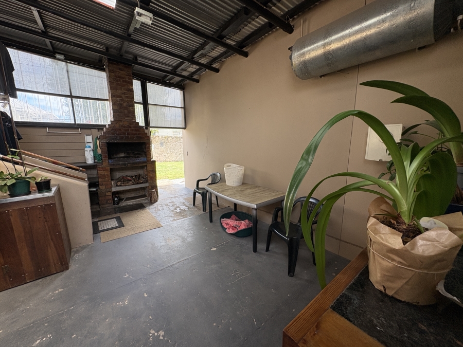 3 Bedroom Property for Sale in Berea Eastern Cape